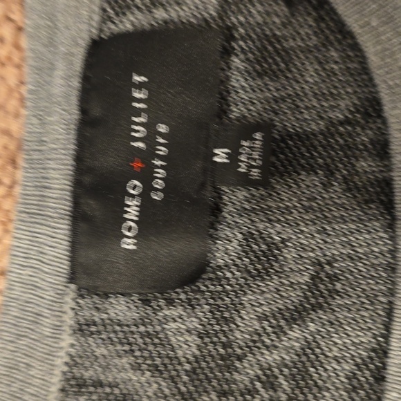 Romeo + Juliet couture set. Size M - Picture 5 of 11